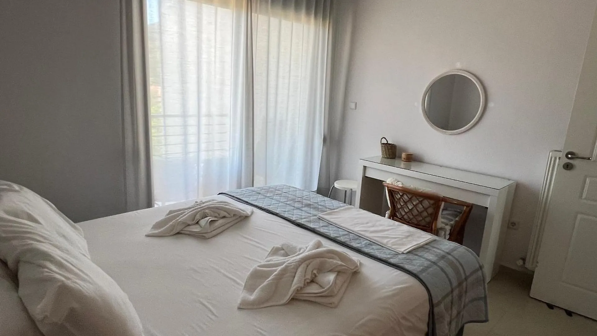 Two-Storey Beachfront Maisonette Toroni